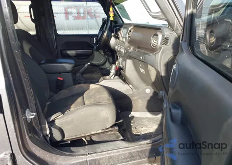 2018 Jeep Wrangler Unlimited Sport 4X4 z USA, uszkodzony, nr VIN 1C4HJXDN5JW266580